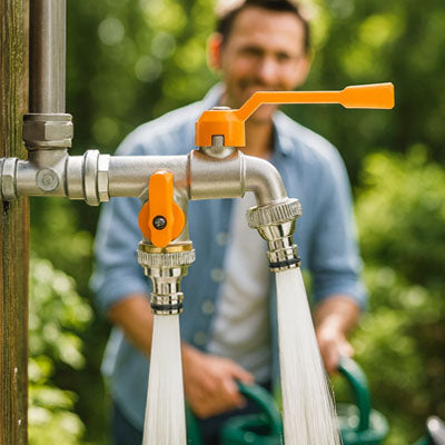 robinet  double sortie alimentant deux arrosoirs