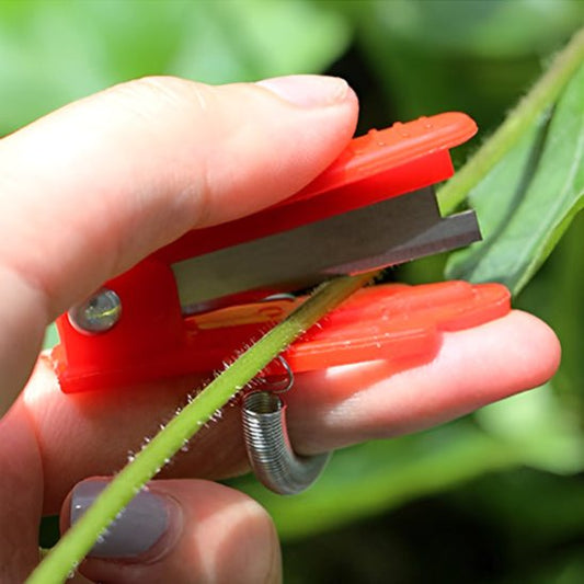 SECATEUR | DE POUCE - EasyPrune™ - Innovation Jardin