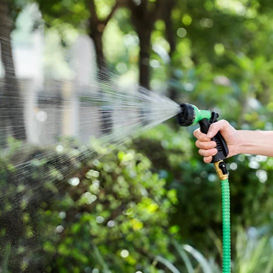 Tuyau Arrosage Extensible - HydroStretch™ - Innovation Jardin