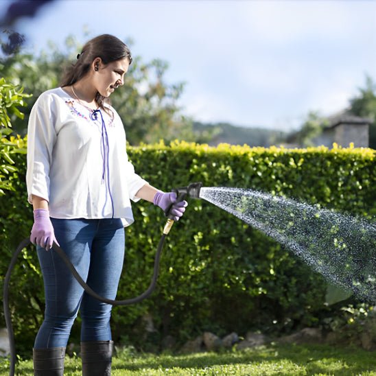Tuyau Arrosage Extensible - HydroStretch™ - Innovation Jardin